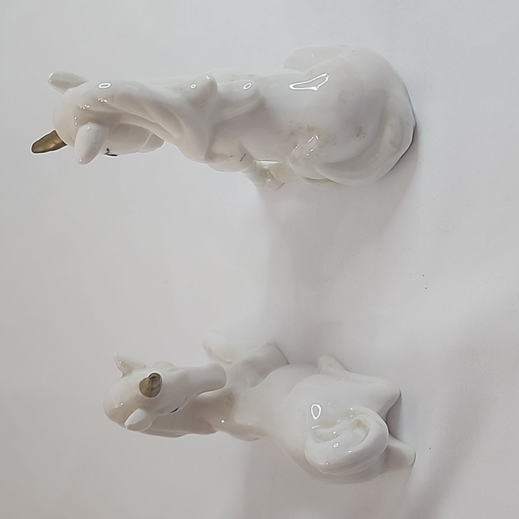 Vintage Porcelain Enesco White and Gold Unicorn Figurines - Picture 4 of 14